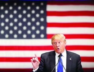 Trump skips debate, wins on social media