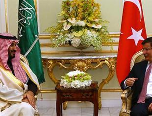 Seized PKK guns prove operations are righteous: PM Davutoğlu