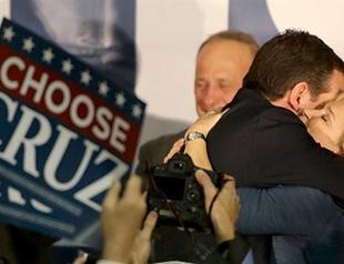 Republican Cruz bests Trump in Iowa race, Clinton and Sanders tie