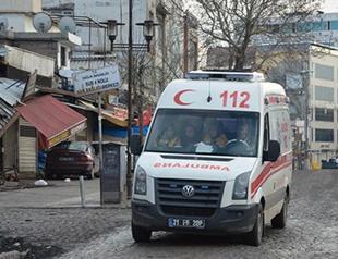 Two soldiers killed in clashes with PKK in Sur