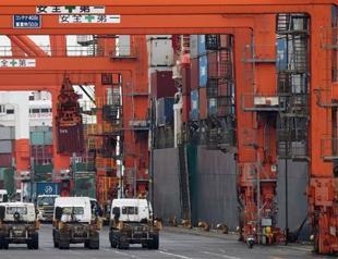 Japan’s six-month current account surplus quadruples