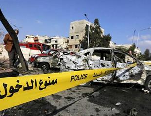 ISIL car bomb in Syrian capital kills 10