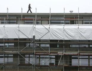 Clouds over German economy as industrial output, exports fall