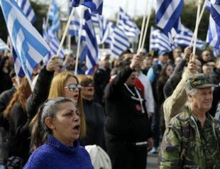 Greece offers to send migrants directly back to Turkey via Aegean Sea