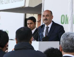 Turkey to issue smoking ban for outdoors