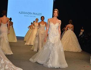 İzmir: Capital of bridal gowns and divorce