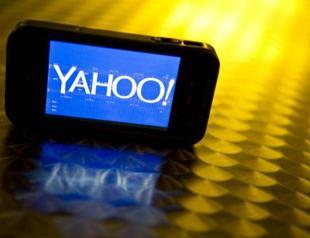 Yahoo begins shuttering some digital services