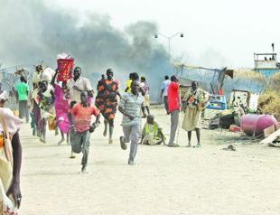 Fighting at UN compound in South Sudan kills 18