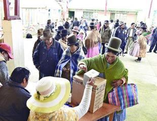 Bolivia VP says vote on Morales re-election a tie, too early to call