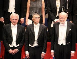 Nobel laureate Aziz Sancar to take award to Atatürk’s mausoleum