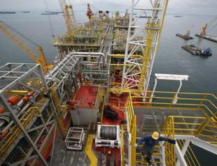 Bulgaria signs deal with Shell for deep-water oil and gas exploration