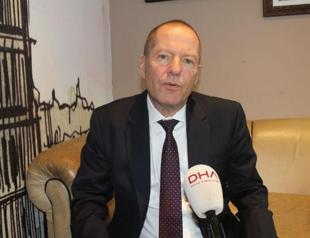 Hundreds of Syrian refugees to get free university education