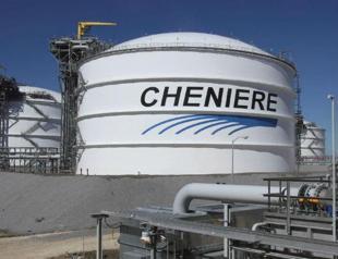 US to make first shipment of LNG from shale fields