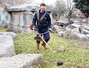 Fethiye’s ancient tombs cleaned up