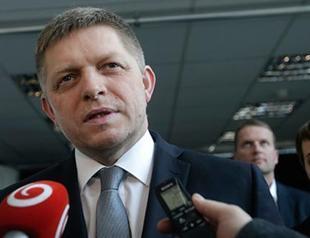 Slovakia’s Fico loses majority in parliamentary elections amid extreme right