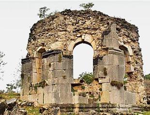 Experts volunteer to save non-Muslim heritage in Turkey