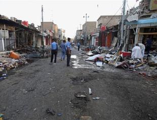 Bombings near Iraq Shiite mosque kill six: Officials