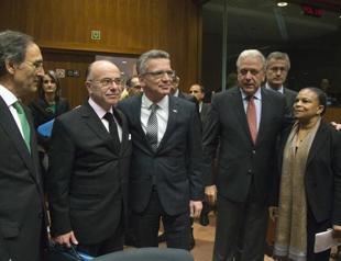 EU agrees to tighten borders after Paris attacks as third body found