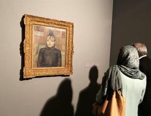 Warhol, Pollock, Rothko on rare display in Tehran
