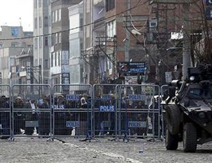 CHP report says locals in southeast Turkey torn between PKK, unlawful practices of gov’t