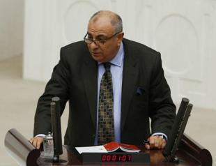 Turkish deputy PM admits having son with Russian spouse