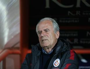 Galatasaray parts ways with coach Denizli
