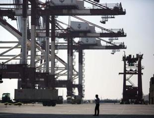 Iran sees 8 pct growth under post-sanctions plan: Minister