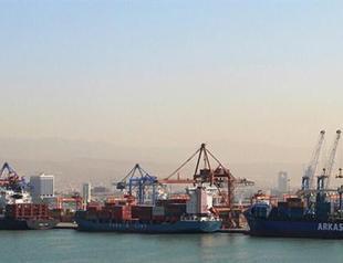 Almost half of Turkish exporters have no protective plan against parity risks: Poll