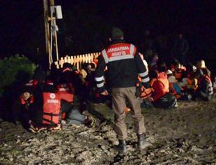 Turkish authorities detain 1,700 migrants trying to cross Aegean