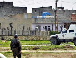 PKK kills five as operations continue