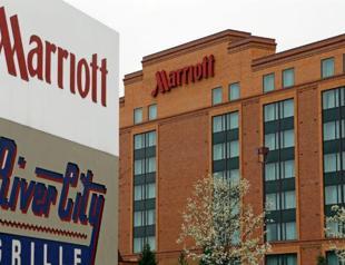 Starwood hotel chain accepts higher Marriott bid countering China’s Anbang offer