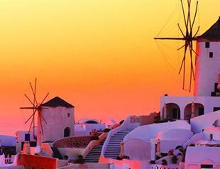 Greek tourism growth hinges on bailout review, refugee crisis: Association