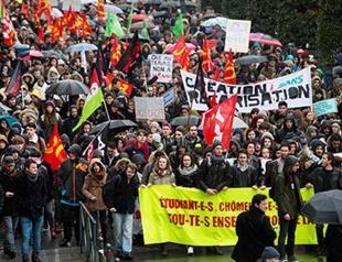 France faces day of protests over labor reform, train strike