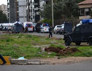Seven police officers killed in Diyarbakır car bomb attack, 27 injured