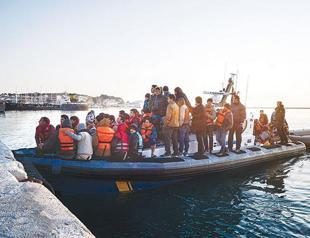 First batch of refugees to be sent back to Turkey from Greece under EU deal