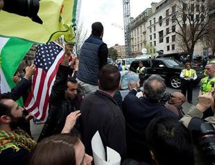 Turkish security manhandles journalists at Washington event