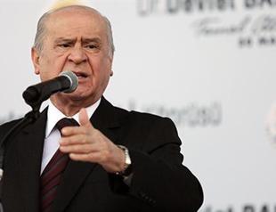 Nationalist leader fumes at US for security warnings on Turkey