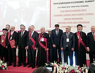 Medals for decade in summit presented