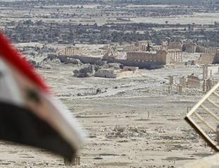 ISIL militants abduct 300 cement workers near Syrian capital