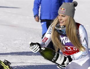 Vonn breaks record for most World Cup downhill wins with 37