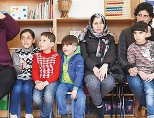 Germany wants refugees to integrate or lose residency rights