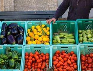 Turkey’s inflation eases in March as food prices drop
