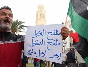 Libyas Tripoli-based government says will cease duties