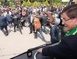 Aleppo, Damascus will ‘one day be liberated,’ vows Turkish PM Davutoğlu