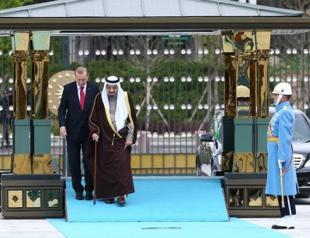 Turkish, Saudi leaders discuss Syria, terror on King Salman’s visit