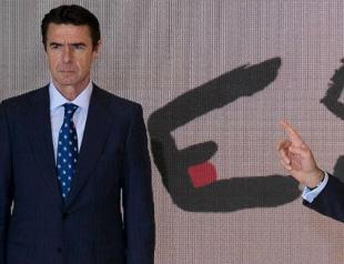 Spanish industry minister resigns after Panama Papers revelations