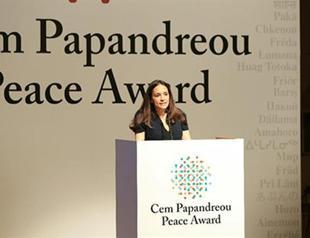 First ‘Cem-Papandreu International Peace Award’ ceremony held in Istanbul