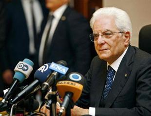 Hundreds of migrants feared dead off Egypt