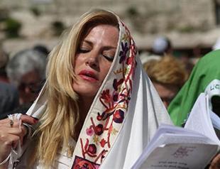 Women’s blessing at in Jerusalem curtailed