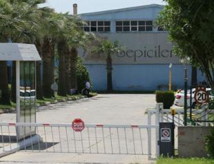 Seven workers hospitalized due to methane gas poisoning